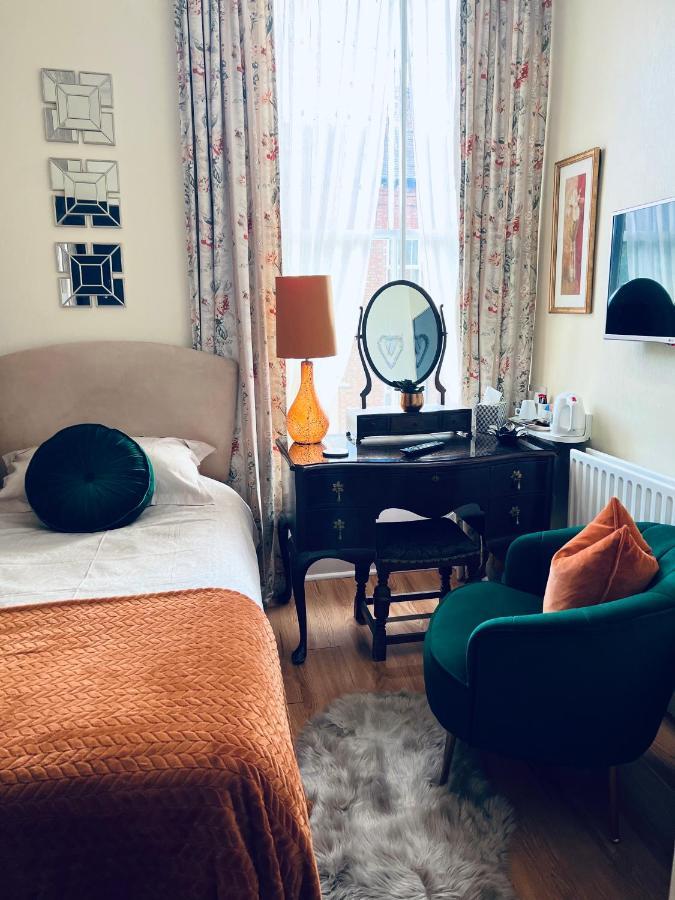 Hotel Ashleigh House à Carlisle  Extérieur photo